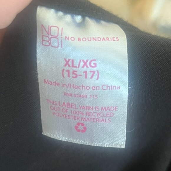 No Boundaries Black T-Shirt with Metal O Ring Detailing - Picture 5 of 6